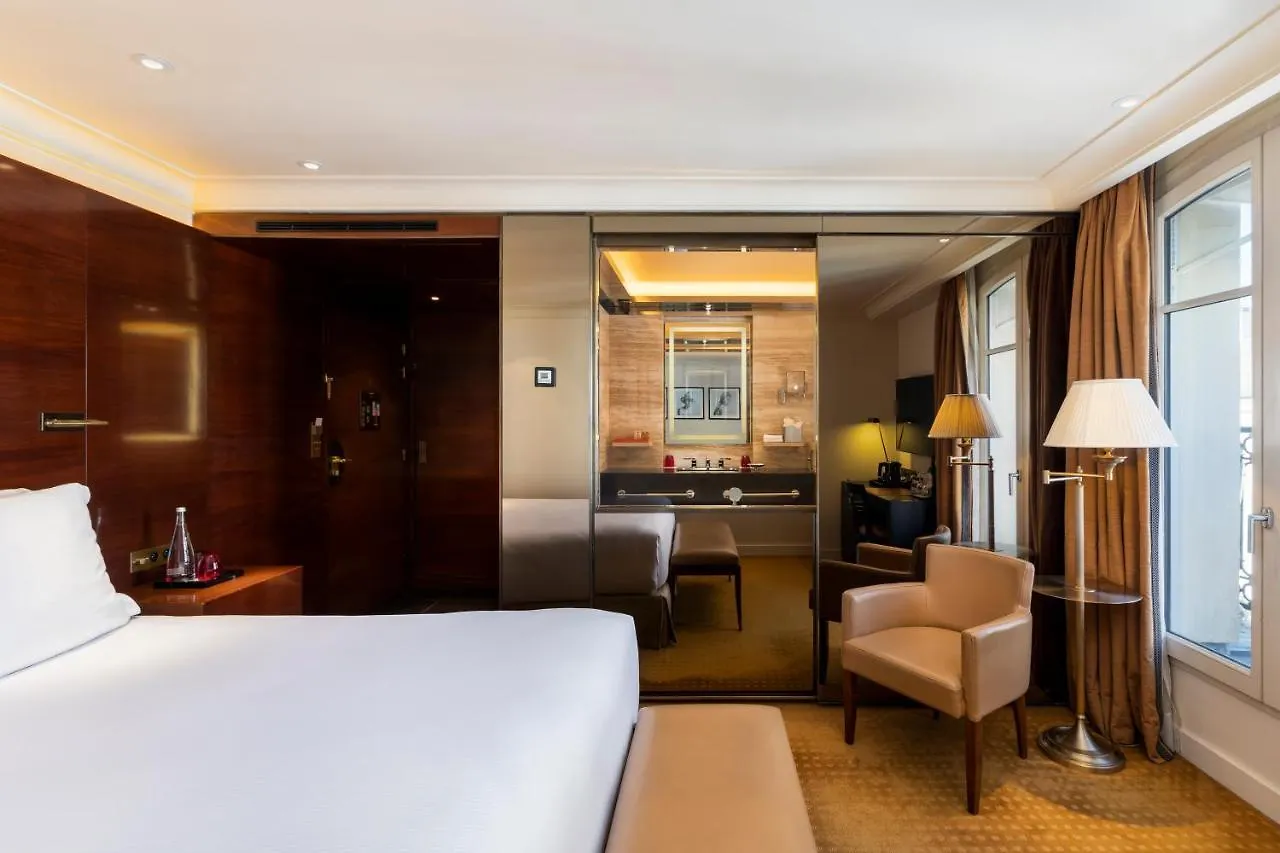 Montaigne 5* Parijs