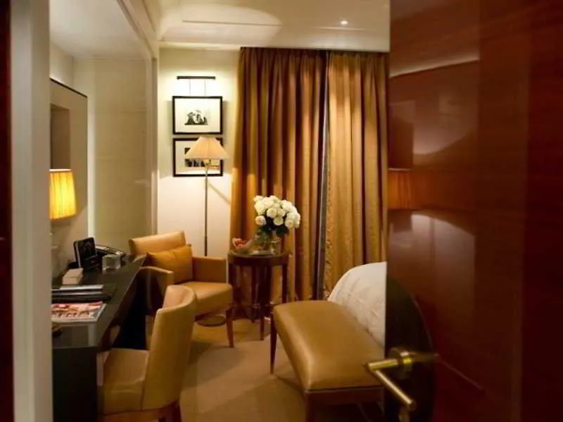 Hotel Montaigne Parijs