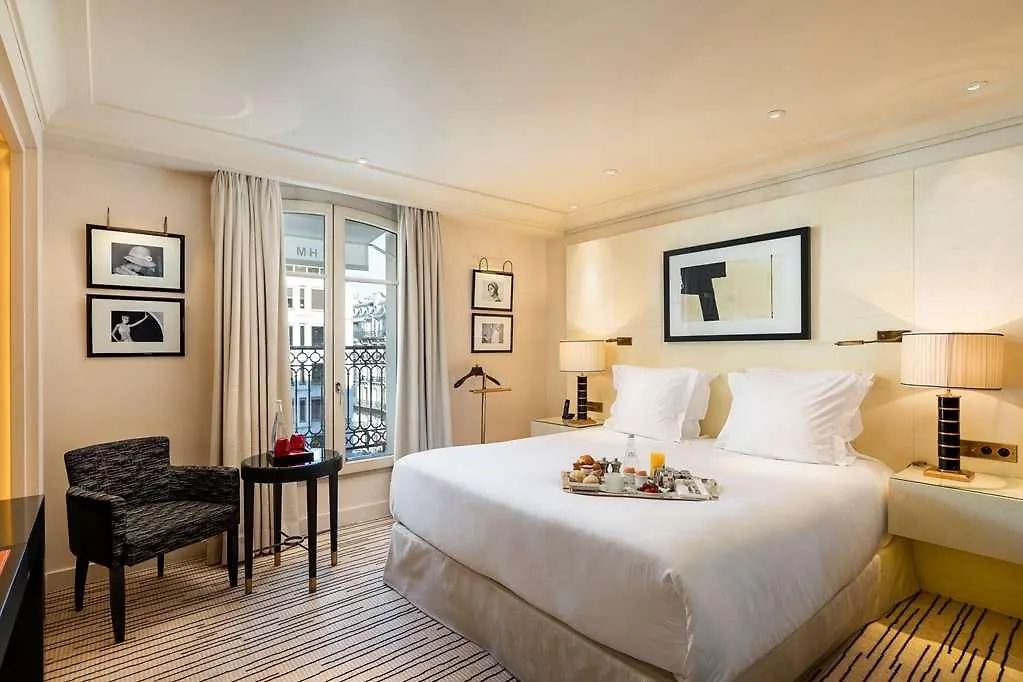 Montaigne 5*