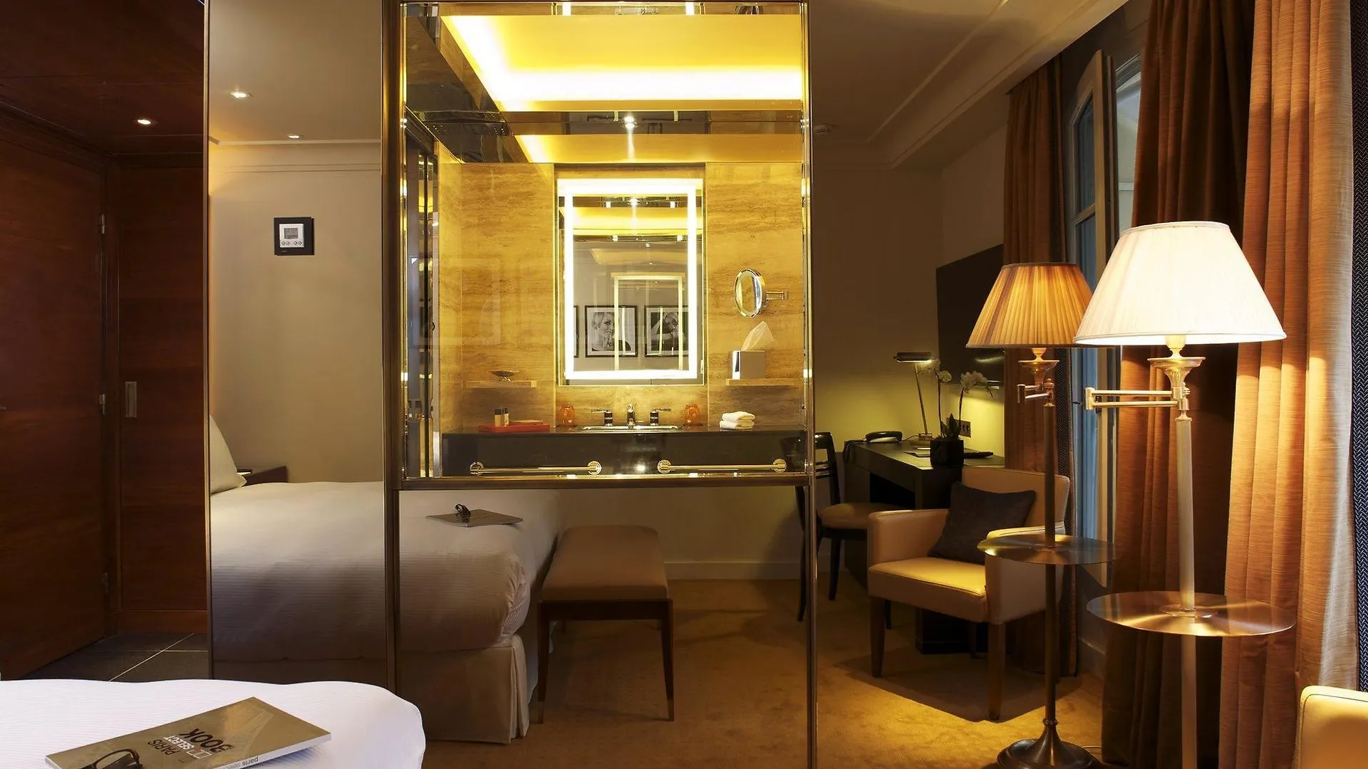 Montaigne 5*