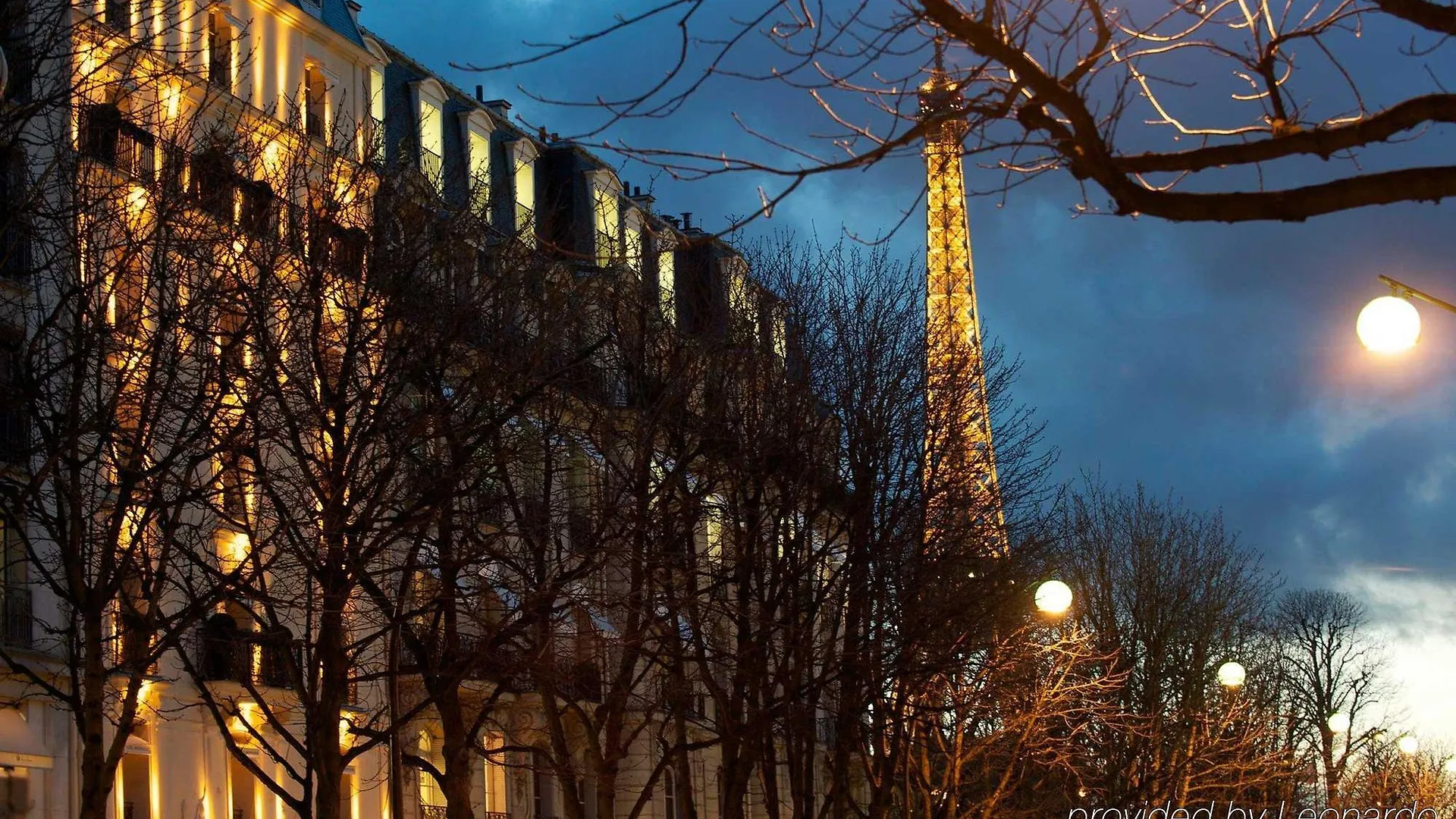 Montaigne Paris